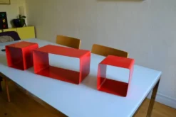 Bibliothèque modulable composée de 3 caissons