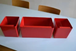 Bibliothèque modulable composée de 3 caissons