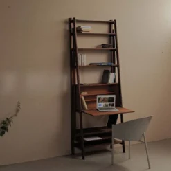 Bibliothèque secrétaire en pin et chêne, France, vers 1960