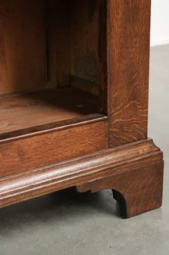 Bibliothèque / étagère en chêne anglais antique du milieu du 19e siècle