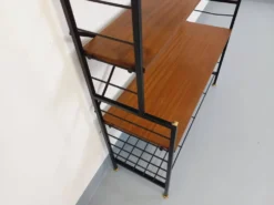 Bibliothèque étagère italienne vintage en teck et métal des années 60
