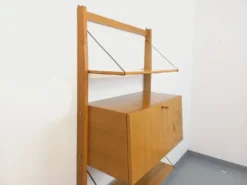 Bibliothèque étagère murale avec secrétaire bar vintage en bois clair