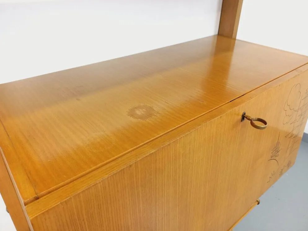 Bibliothèque étagère murale avec secrétaire bar vintage en bois clair