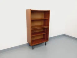 Bibliothèque étagère vintage en bois style teck des années 60
