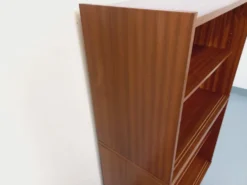 Bibliothèque étagère vintage en bois style teck des années 60