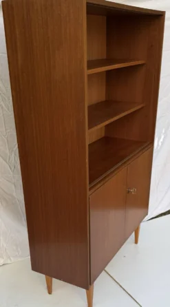 Bibliothèque vintage