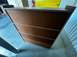 Bibliothèque vintage années 60 en bois , portes coulissantes en