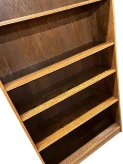 Bibliothèque vintage en bois / étagère