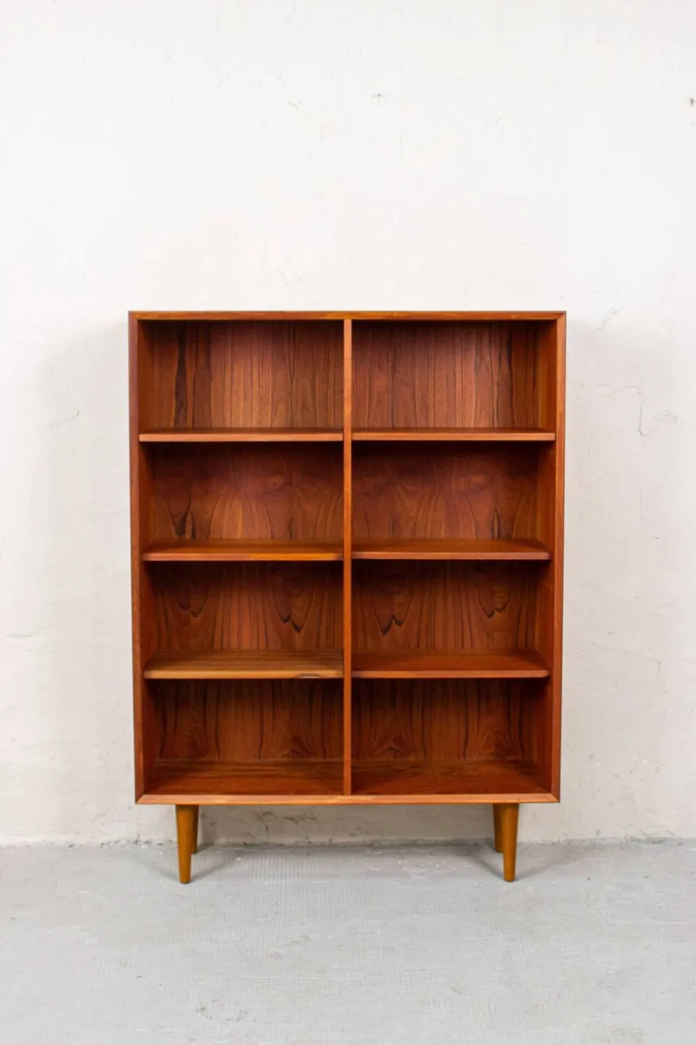 Bibliothèque vintage en teck danois highboard mid-century