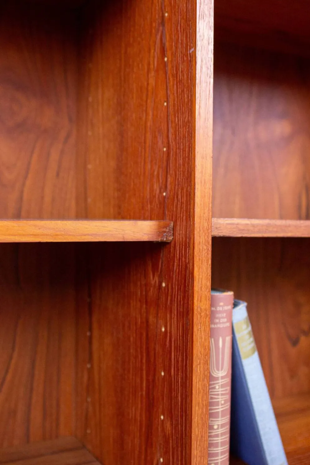 Bibliothèque vintage en teck danois highboard mid-century