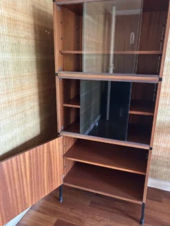 Bibliothèque vitrée modulable