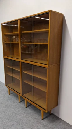 Bibliothèque vitrée 4 modules en chêne blond, France vers 1960