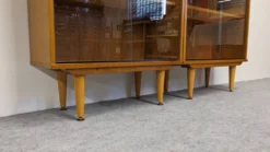 Bibliothèque vitrée 4 modules en chêne blond, France vers 1960