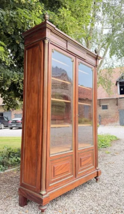 BIBLIOTHÈQUE VITRINE EN ACAJOU DE STYLE LOUIS XVI XIX EME SIÈCLE