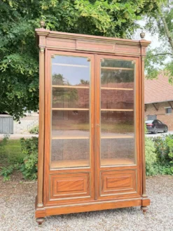 BIBLIOTHÈQUE VITRINE EN ACAJOU DE STYLE LOUIS XVI XIX EME SIÈCLE