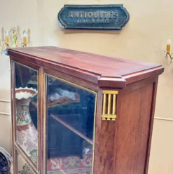 Bibliothèque, vitrine en acajou moucheté de style louis xvi xix eme si