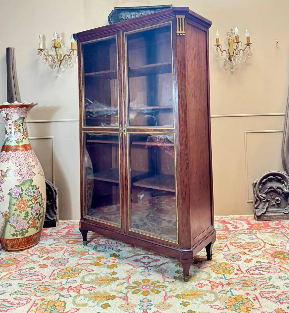 Bibliothèque, vitrine en acajou moucheté de style louis xvi xix eme si