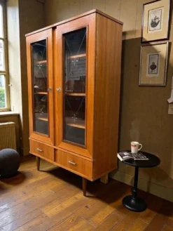 Bibliothèque / vitrine en bois vintage