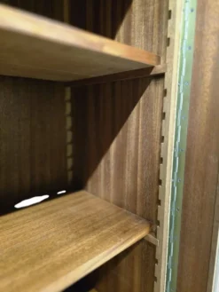 Bibliothèque / vitrine en bois vintage