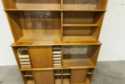 Bibliothèque vitrine Oscar par Didier Rozaffy , 1952