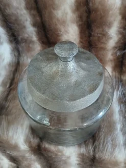 Bocal en verre + couvercle en métal