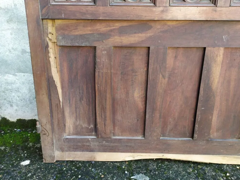 Boiserie claustra style gothique