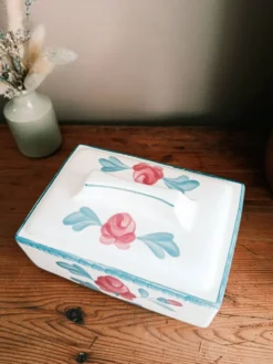 Boite a biscuits en Faïence de Salins