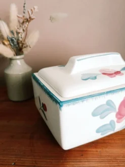 Boite a biscuits en Faïence de Salins