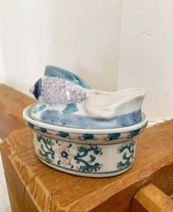 Boite carpe koï vintage