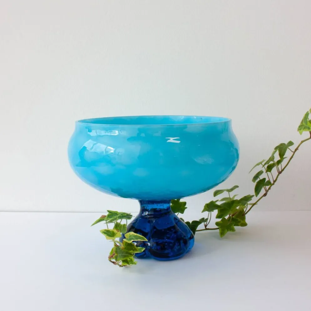 Bol, coupe sur pied en verre bleu, Portugal années 1960