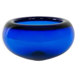 Bol en cobalt, design danois, années 1960, fabricant : Holmegaard, designer : Per