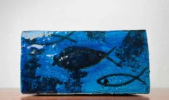 Bol en céramique de studio en forme de poisson Pesce de style mid-century moderne par Aldo Londi pour Bitossi, Italie, années 1960.