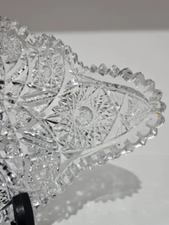 Bol en cristal à motif étoilé, américain, en verre taillé brillant américain, années 1920.