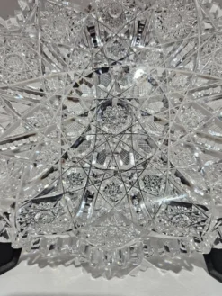 Bol en cristal à motif étoilé, américain, en verre taillé brillant américain, années 1920.