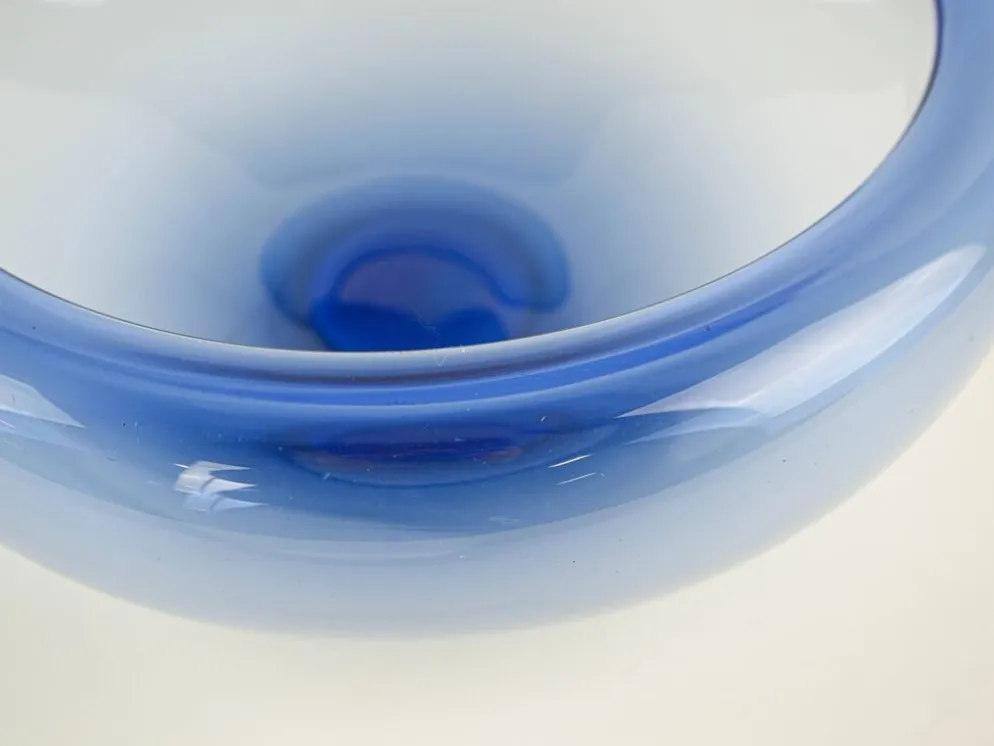 Bol en verre bleu, design danois, années 1970, fabriqué par Holmegaard
