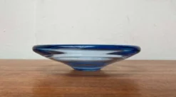 Bol en verre danois de style mid-century moderne par Per Lütken pour Holmegaard, années 1960.