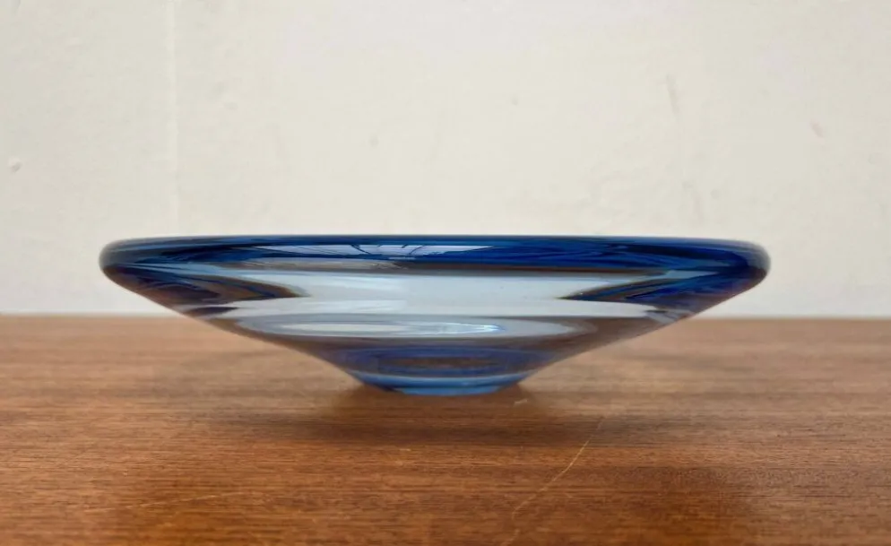 Bol en verre danois de style mid-century moderne par Per Lütken pour Holmegaard, années 1960.