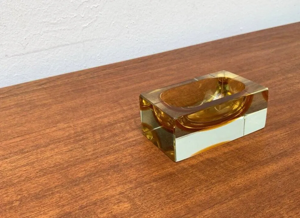 Bol en verre Murano Sommerso des années 1960