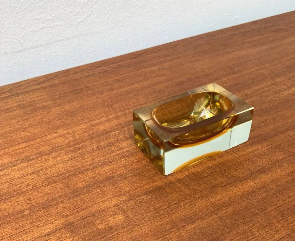 Bol en verre Murano Sommerso des années 1960