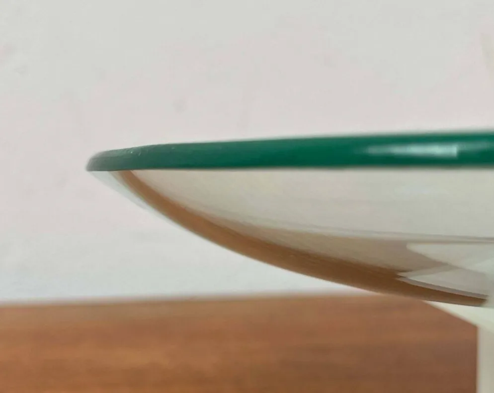 Bol en verre postmoderne du Montana, années 1980