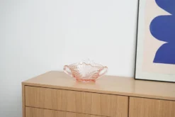 Bol en verre pressé rose, design italien, années 1970, fabriqué en Italie