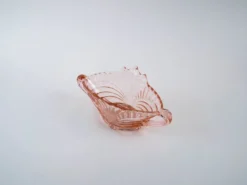 Bol en verre pressé rose, design italien, années 1970, fabriqué en Italie