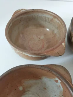 4 bols à oreilles en grès flammé artisanal vintage