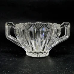Bol à sucre au nouveau look postmoderne, en verre transparent pressé, Huta Hortensja, Pologne, années 1970.