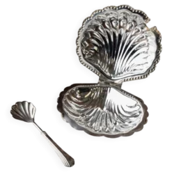 Bol à sucre en forme de coquillage argenté avec cuillère assortie - Italien des années 1960, métal argenté