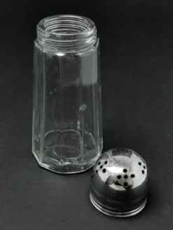Bol à sucre en poudre, en verre, en laiton chromé, Suède, années 1970.