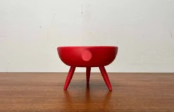 Bol tripod rouge en bois de style mid-century moderne de Paavo Asikainen, Finlande, années 1960