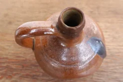 Bonbonne ou bouteille en terre cuite