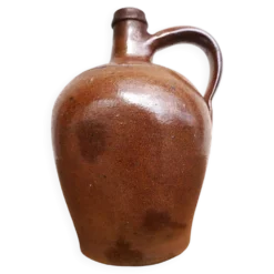Bonbonne ou bouteille en terre cuite