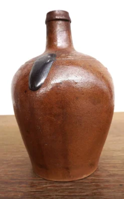 Bonbonne ou bouteille en terre cuite